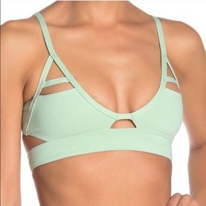 NWOT Tavik Jessi cutout bikini top